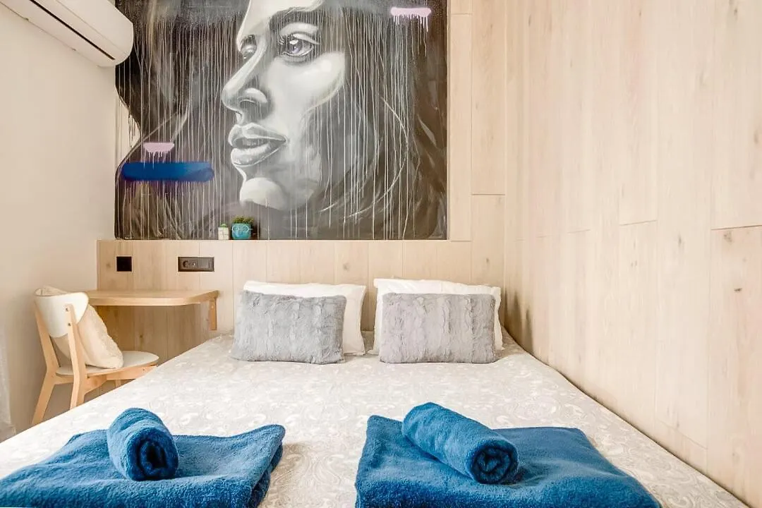 2 Private Suits - Art, Location, Quiet, Balconies ソフィア ブルガリア