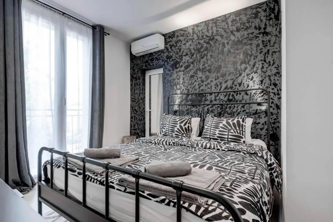 2 Private Suits - Art, Location, Quiet, Balconies Sofía Apartamento