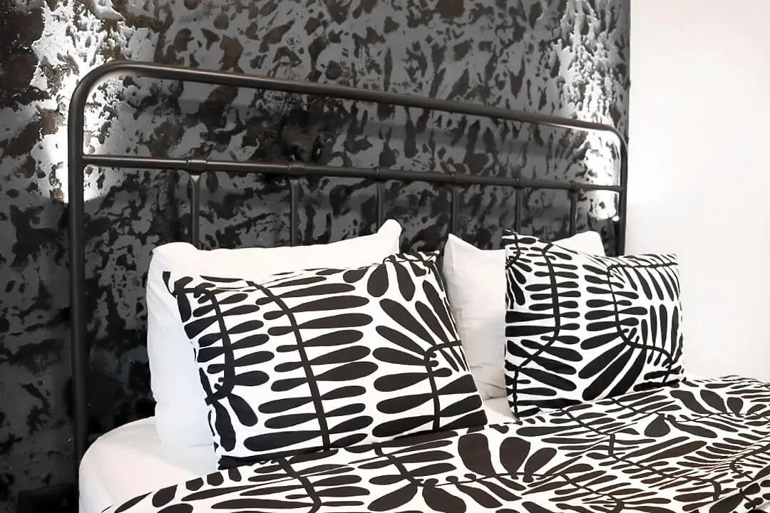 Apartamento 2 Private Suits - Art, Location, Quiet, Balconies Sofía